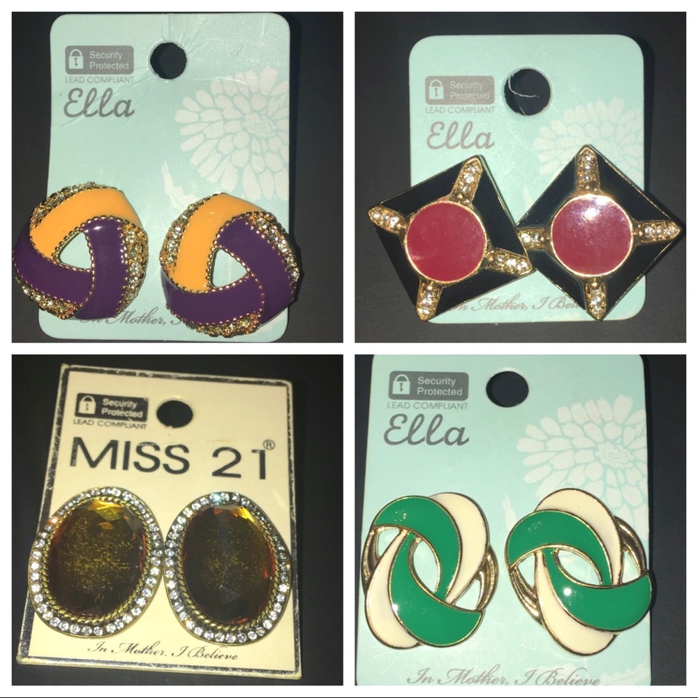 Fashion stud earrings